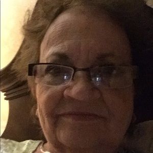 Meet your Posher, Teresa